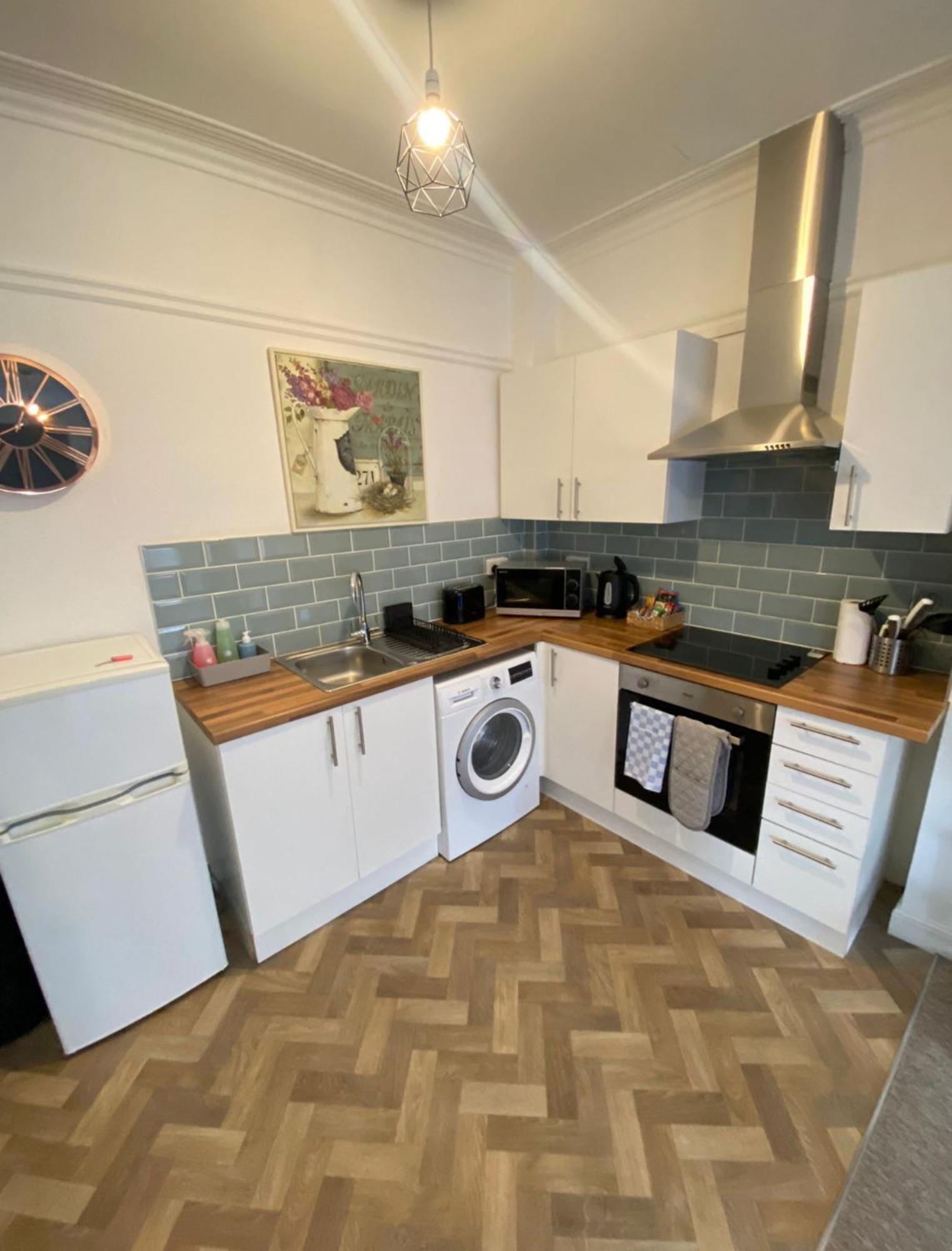 Seaside Escape In Central Bournemouth Spacious Stylish & Inviting Urban Heights Eksteriør bilde