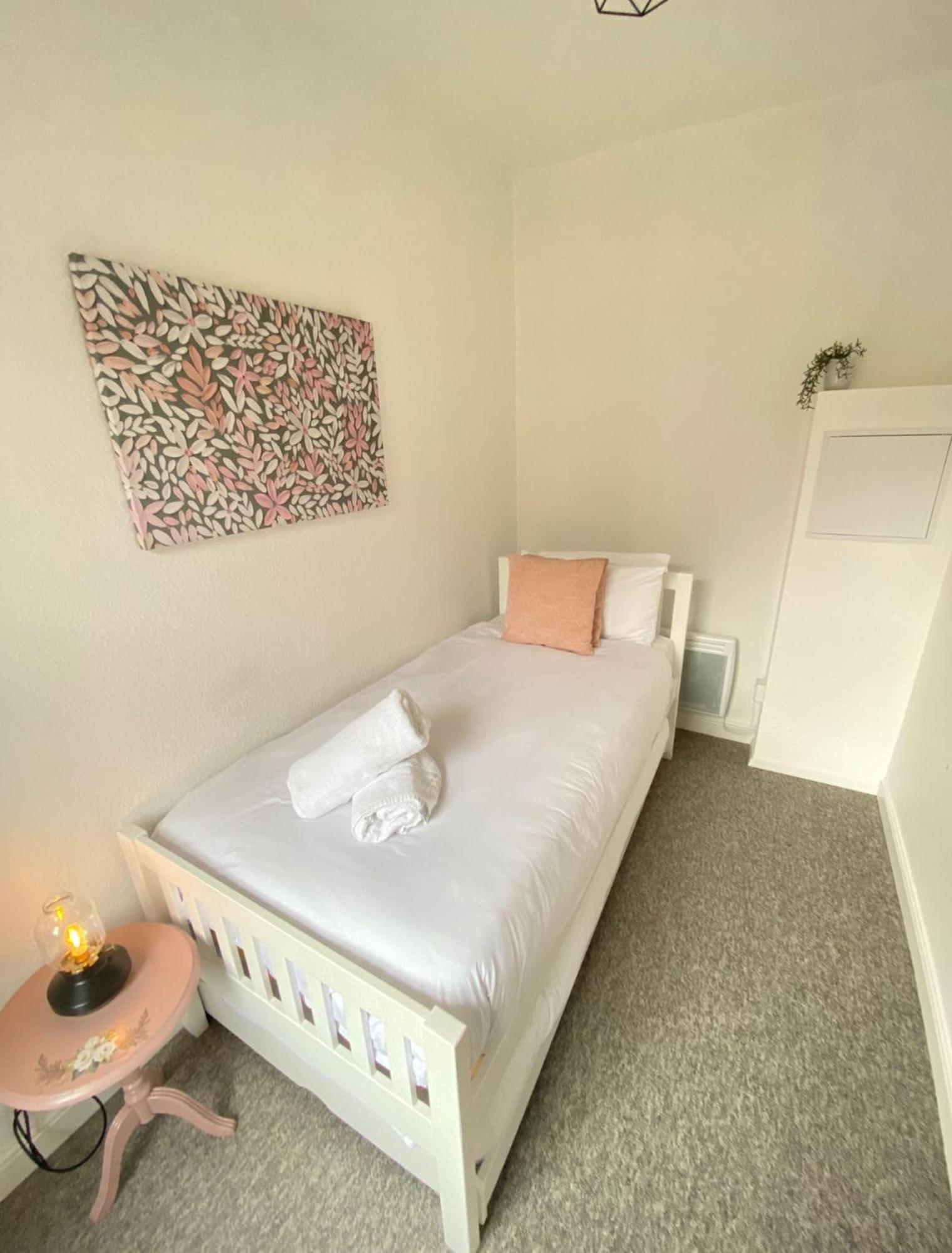 Seaside Escape In Central Bournemouth Spacious Stylish & Inviting Urban Heights Eksteriør bilde